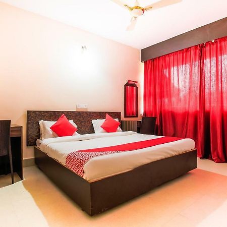 Oyo 18794 Hotel Colva Plaza Екстер'єр фото