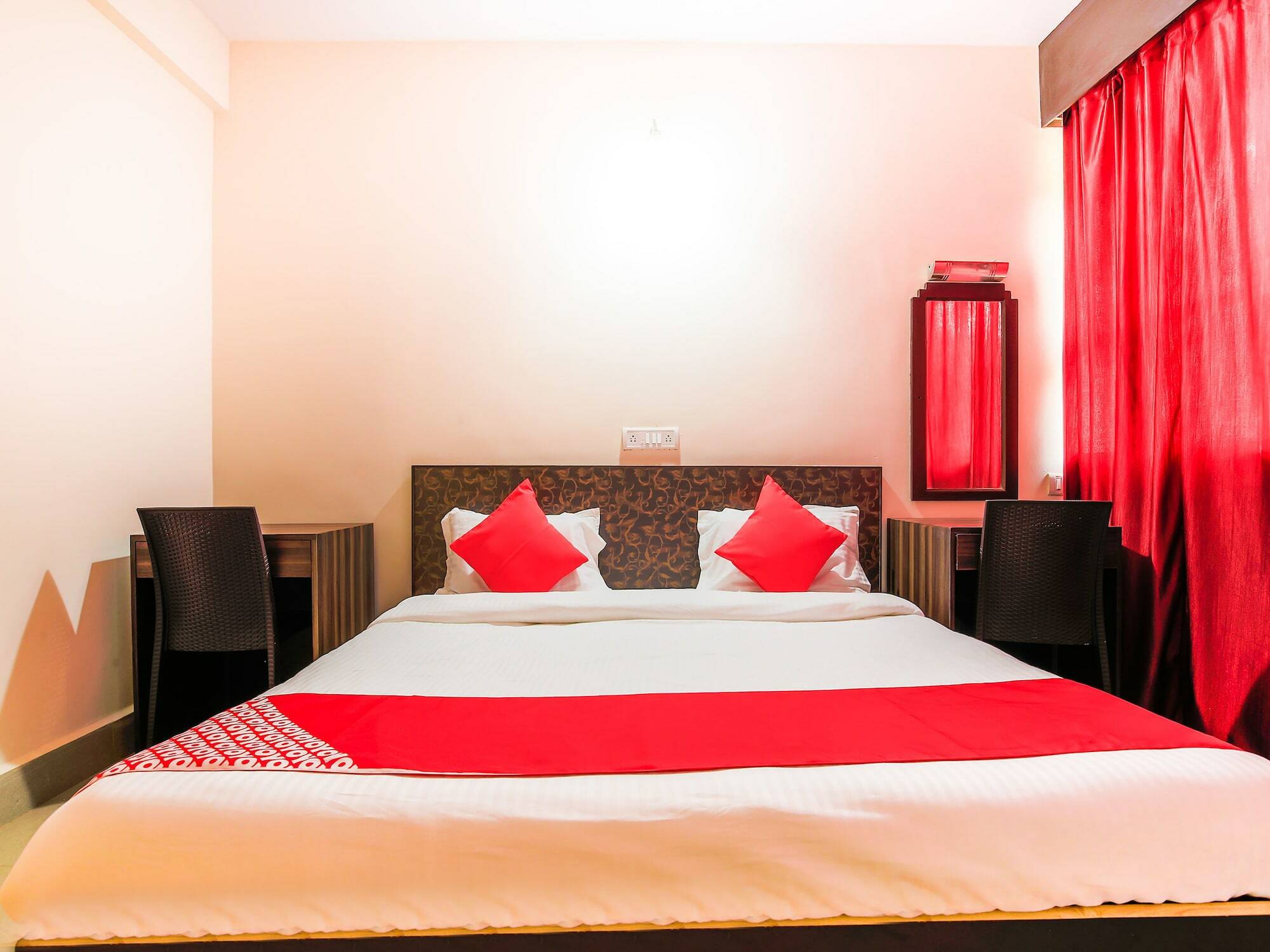 Oyo 18794 Hotel Colva Plaza Екстер'єр фото